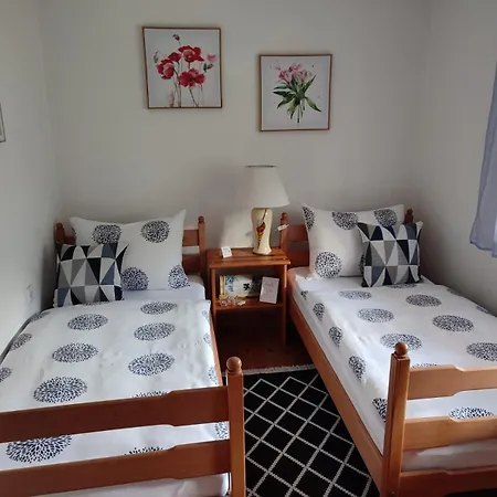 Beata 2 Lower Floor Апартаменты Кулен Вакуф